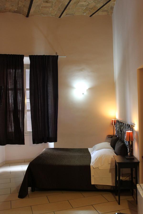 San Lorenzo Rooms Roma Exterior foto
